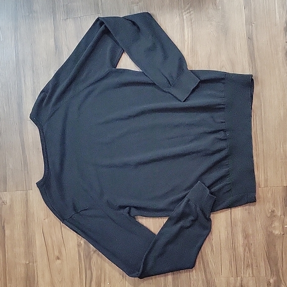 Men's Volcom Slim Fit V-Neck Volcom Stone Sweater in Awesome shape. Size XL - Picture 5 of 5